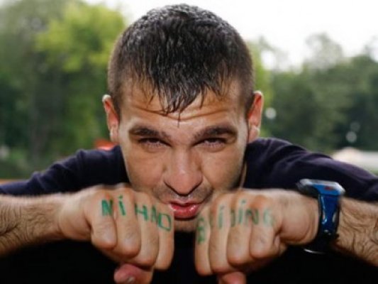 Ionuţ Gheorghe s-a calificat în turul doi la Campionatele Mondiale de box